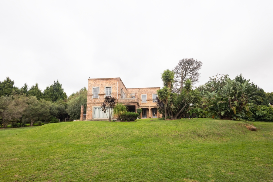 5 Bedroom Property for Sale in Vierlanden Western Cape
